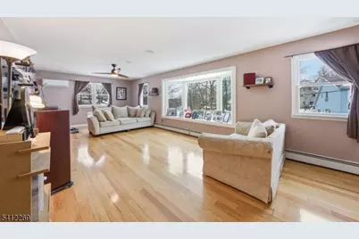 335 Elmira Trl, Hopatcong, NJ 07843 - Photo 8