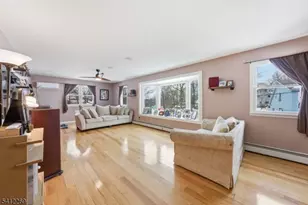 335 Elmira Trail, Hopatcong, NJ 07843 - Photo 8