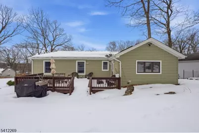 335 Elmira Trl, Hopatcong, NJ 07843 - Photo 42