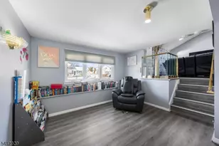 78 Roosevelt Ave, Woodbridge Township, NJ 07067 - Photo 14