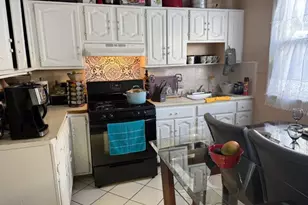 922 Grove St, Irvington, NJ 07111 - Photo 2