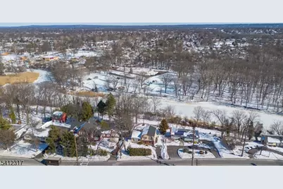 406 Kinderkamack Rd, River Edge, NJ 07661 - Photo 18
