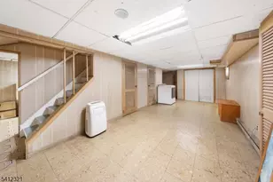 26 Edward Ct, Clifton, NJ 07011 - Photo 16