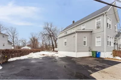 291 E 12th Ave, Roselle, NJ 07203 - Photo 4