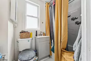 291 E 12th Ave, Roselle, NJ 07203 - Photo 16