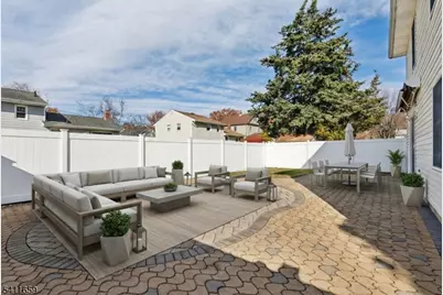 44 Joseph St, Clark Township, NJ 07066 - Photo 26