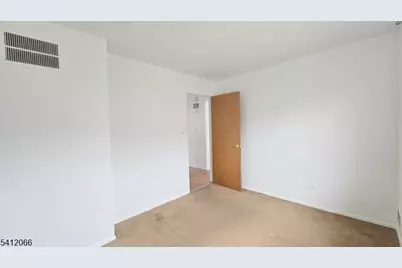 619 Sussex St, Harrison, NJ 07029 - Photo 10