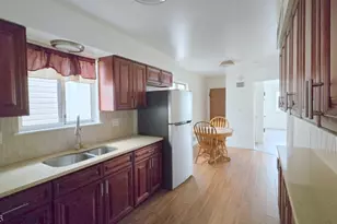 619 Sussex St, Harrison, NJ 07029 - Photo 6