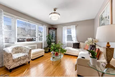 95 William Pl, Totowa, NJ 07512 - Photo 1