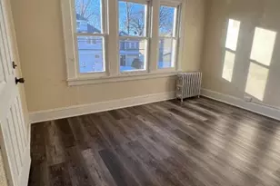 239 E 9th Ave, Roselle, NJ 07203 - Photo 4