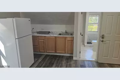 239 Lincoln Ave #3, Newark, NJ 07104 - Photo 2