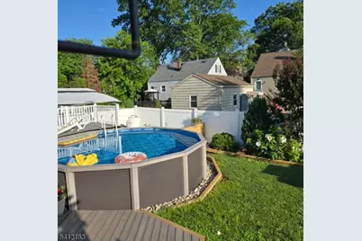 664 Summit Ave, Kenilworth, NJ 07033 - Photo 28