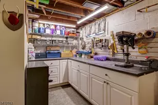 664 Summit Ave, Kenilworth, NJ 07033 - Photo 26