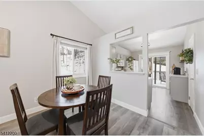 45 Fox Tail Ln, Hardyston Township, NJ 07419 - Photo 4