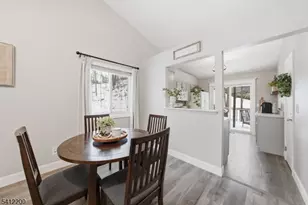 45 Fox Tail Ln, Hardyston Township, NJ 07419 - Photo 4