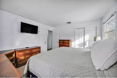 3 Midland Rd, Montville Township, NJ 07045 - Photo 12