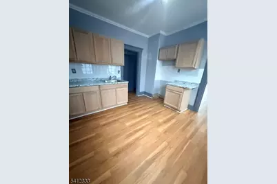 18 Hussa St, Linden, NJ 07036 - Photo 6