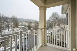 1010 Holly Ln, Cedar Grove, NJ 07009 - Photo 24