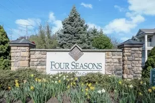 1010 Holly Ln, Cedar Grove, NJ 07009 - Photo 1