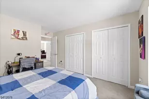 48 Sapphire Ln, Franklin Township, NJ 08823 - Photo 10