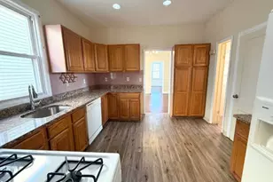 137 Watchung Ave, West Orange Township, NJ 07052 - Photo 2