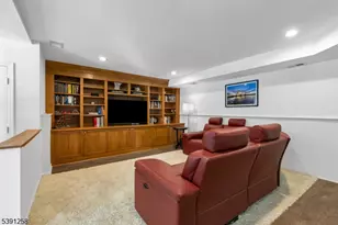 36 Debra Ln, Bernards Township, NJ 07920 - Photo 34