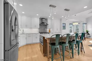 36 Debra Ln, Bernards Township, NJ 07920 - Photo 10