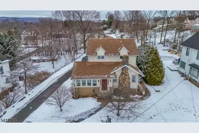 76 Carey Ave, Butler, NJ 07405 - Photo 2