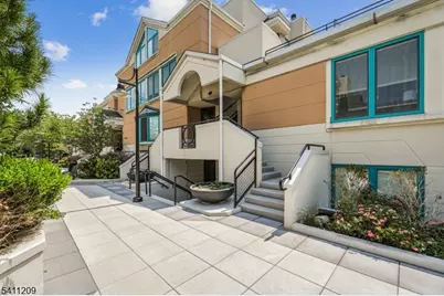 600 Harbor Blvd #926, Weehawken Twp., NJ 07086 - Photo 26