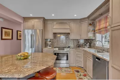 750 Andover Rd, Union Township, NJ 07083 - Photo 8