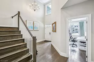 11 Concord Ct, Warren Township, NJ 07059 - Photo 4