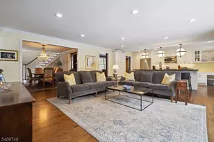 61 Oakwood Dr, New Providence, NJ 07974 - Photo 14