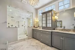 61 Oakwood Dr, New Providence, NJ 07974 - Photo 28