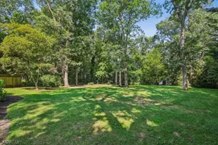 61 Oakwood Dr, New Providence, NJ 07974 - Photo 32