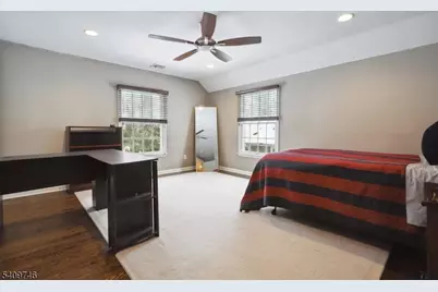 61 Oakwood Dr, New Providence, NJ 07974 - Photo 22