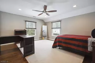 61 Oakwood Dr, New Providence, NJ 07974 - Photo 22