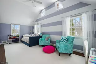 61 Oakwood Dr, New Providence, NJ 07974 - Photo 18