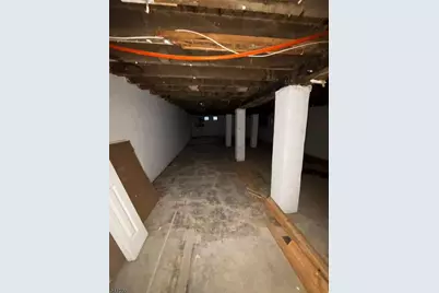 942 E 19th St, Paterson, NJ 07501 - Photo 16