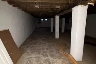 942 E 19th St, Paterson, NJ 07501 - Photo 16