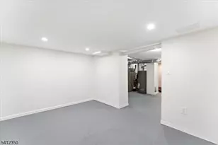 16 Steiner Pl, North Plainfield, NJ 07060 - Photo 30