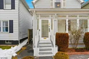 16 Steiner Pl, North Plainfield, NJ 07060 - Photo 2