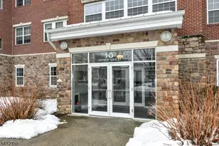 10123 Warren's Way, Wanaque, NJ 07465 - Photo 2