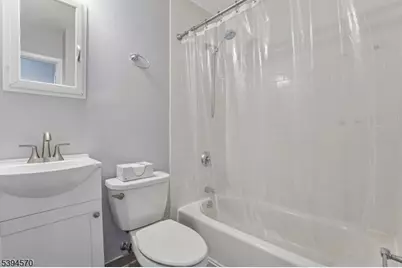 303 Chaucer Dr, Berkeley Heights Township, NJ 07922 - Photo 18