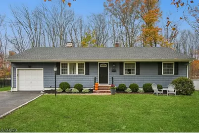 303 Chaucer Dr, Berkeley Heights Township, NJ 07922 - Photo 1