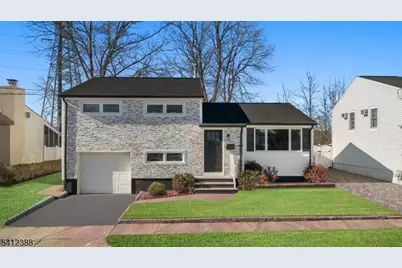 37 Albert Dr, Sayreville, NJ 08859 - Photo 2