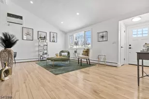 37 Albert Dr, Sayreville, NJ 08859 - Photo 4