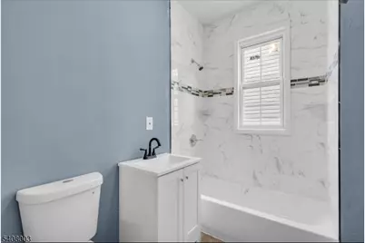 568 Grove St #3, Irvington, NJ 07111 - Photo 4