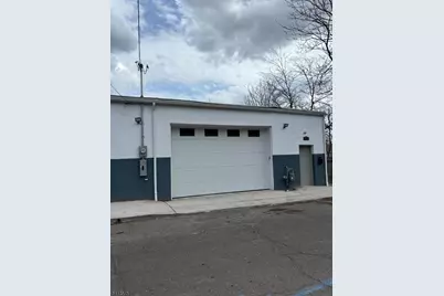 67 Woodside Pl, Newark, NJ 07104 - Photo 1