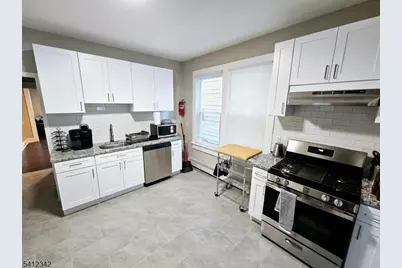 147 N 15th St, Bloomfield, NJ 07003 - Photo 8