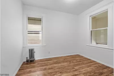 315 E 18th St #2, Paterson, NJ 07524 - Photo 12